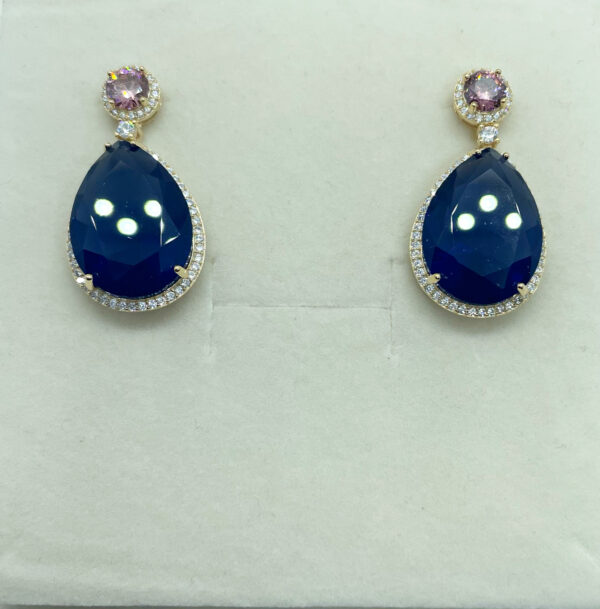Orecchini chandelier pietra blu e rosa - immagine 4