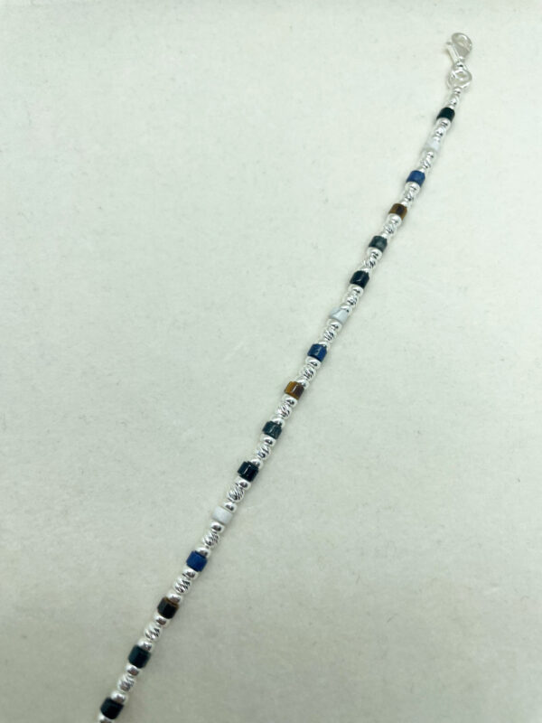 Bracciale con pietre