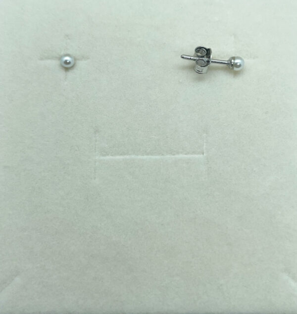 Orecchino perla sintetica diametro 3mm - immagine 3