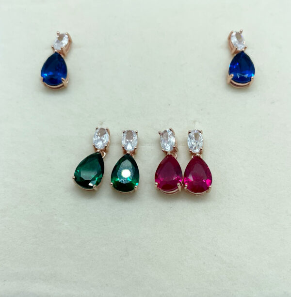Orecchino pendente pietre vari colori placcato oro rosa 18k