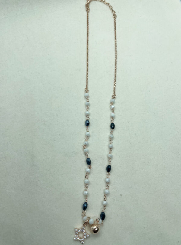 Collana con pietre e pendente stella - immagine 3