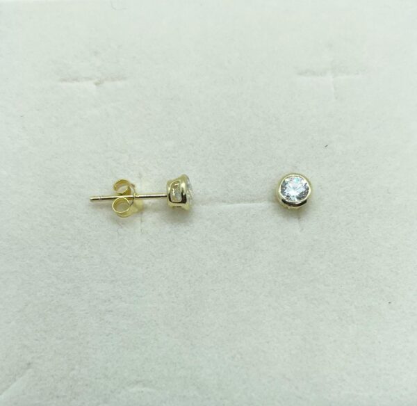 Orecchino punto luce cipollotto bianco diametro 4mm - immagine 3