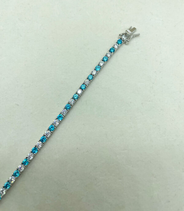 Bracciale tennis 2mm con zirconi bianchi e acqua marina - immagine 4