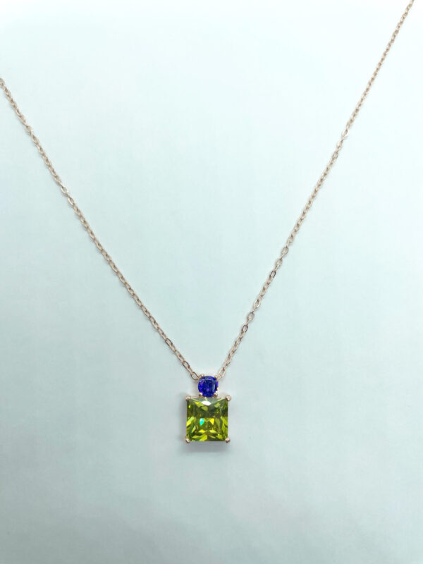 Collana pendente quadrato bianco e giallo