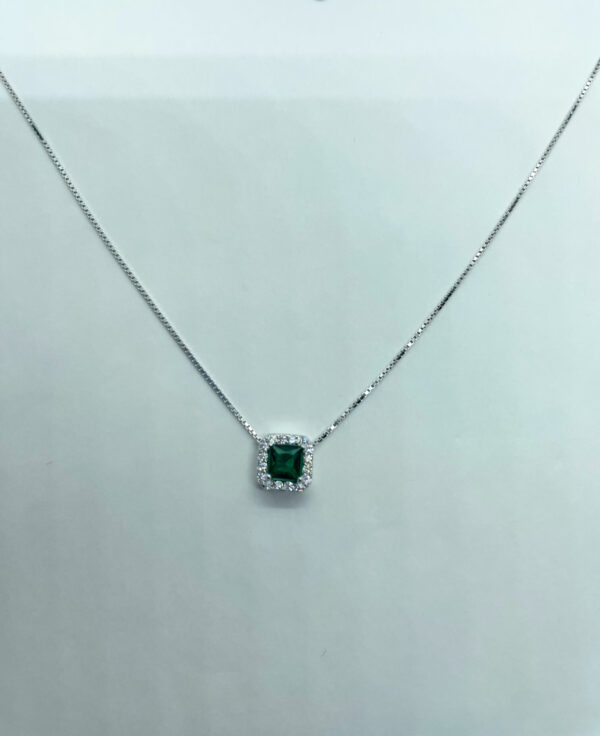 Collana con pendente colorato - immagine 4