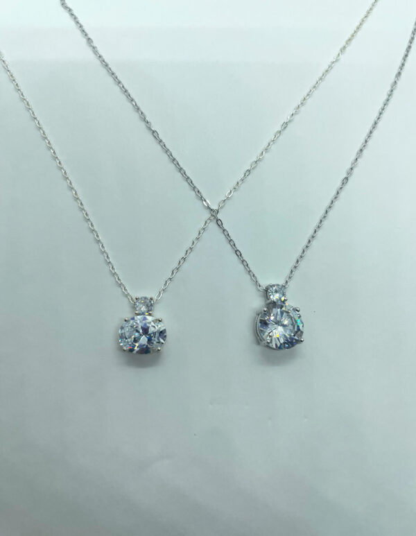 Collana pendente zircone bianco tondo e ovale