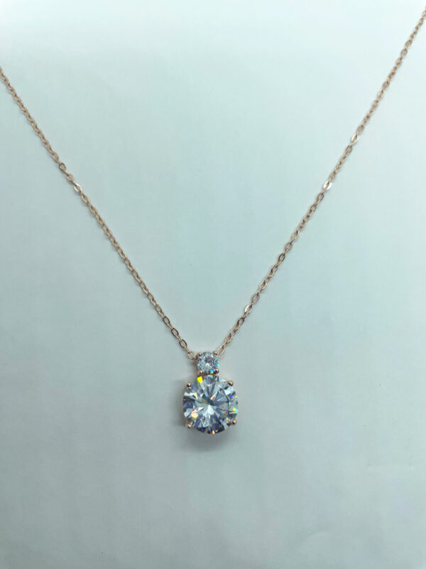 Collana pendente zircone bianco tondo e ovale - immagine 2
