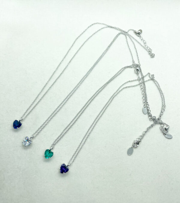Collana con zircone a cuore - immagine 3