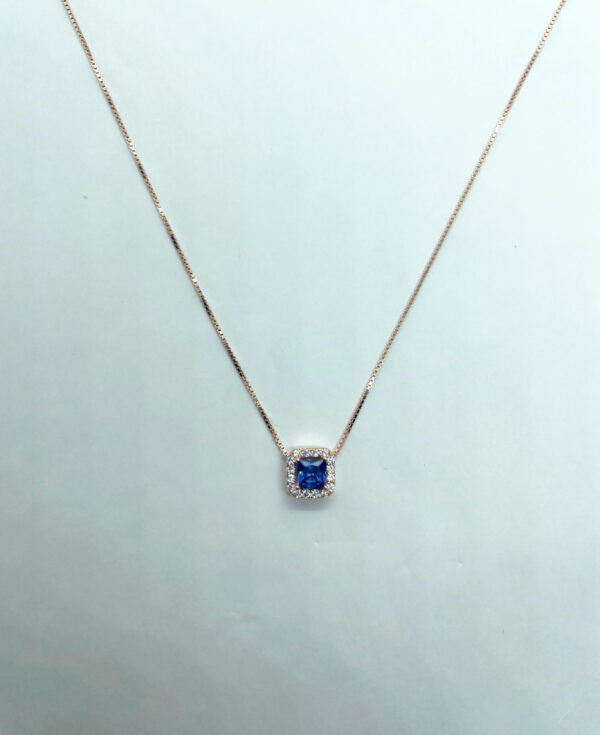 Collana con pendente colorato - immagine 3