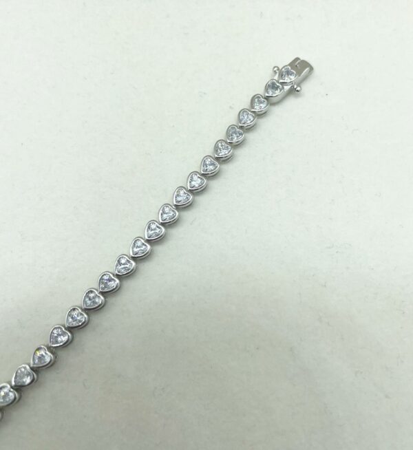 Bracciale tipo tennis con cuori diametro 3mm - immagine 2