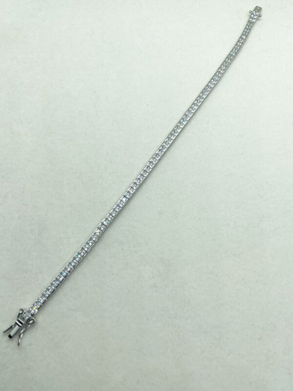 Bracciale tennis carrè con zirconi bianchi diametro 2mm