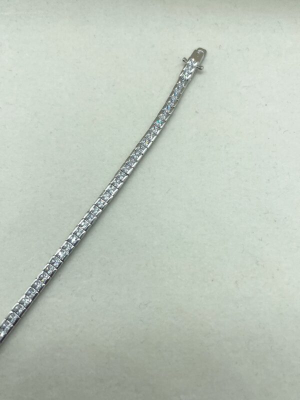 Bracciale tennis carrè con zirconi bianchi diametro 2mm - immagine 3