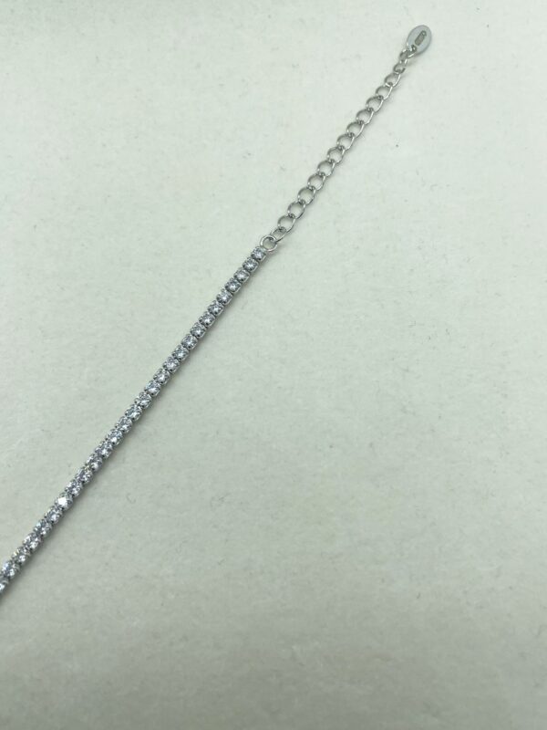 Bracciale tipo tennis con zirconi bianchi chiusura moschettone diametro 2mm - immagine 3