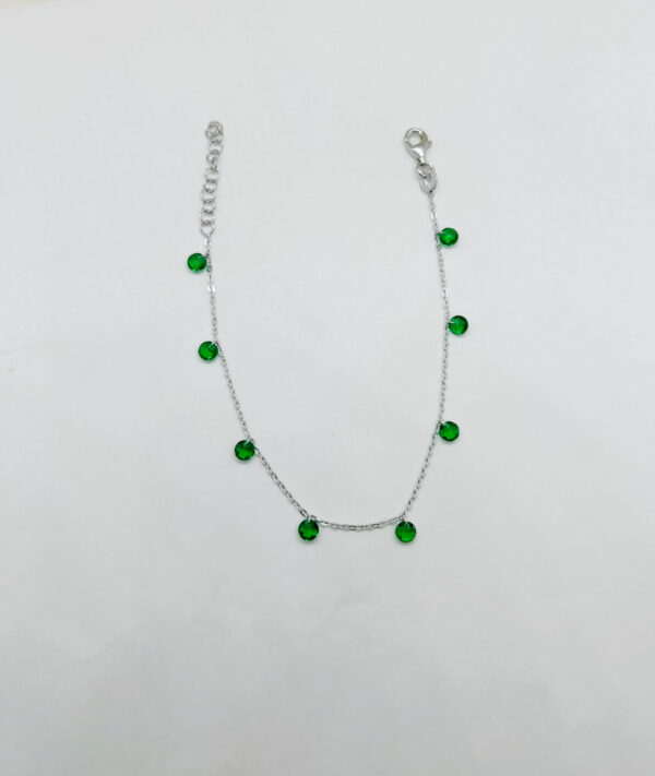 Bracciale con pendenti zirconi verdi - immagine 3