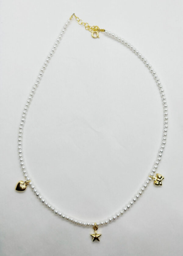 Collana perle con pendenti placcati oro giallo 18k